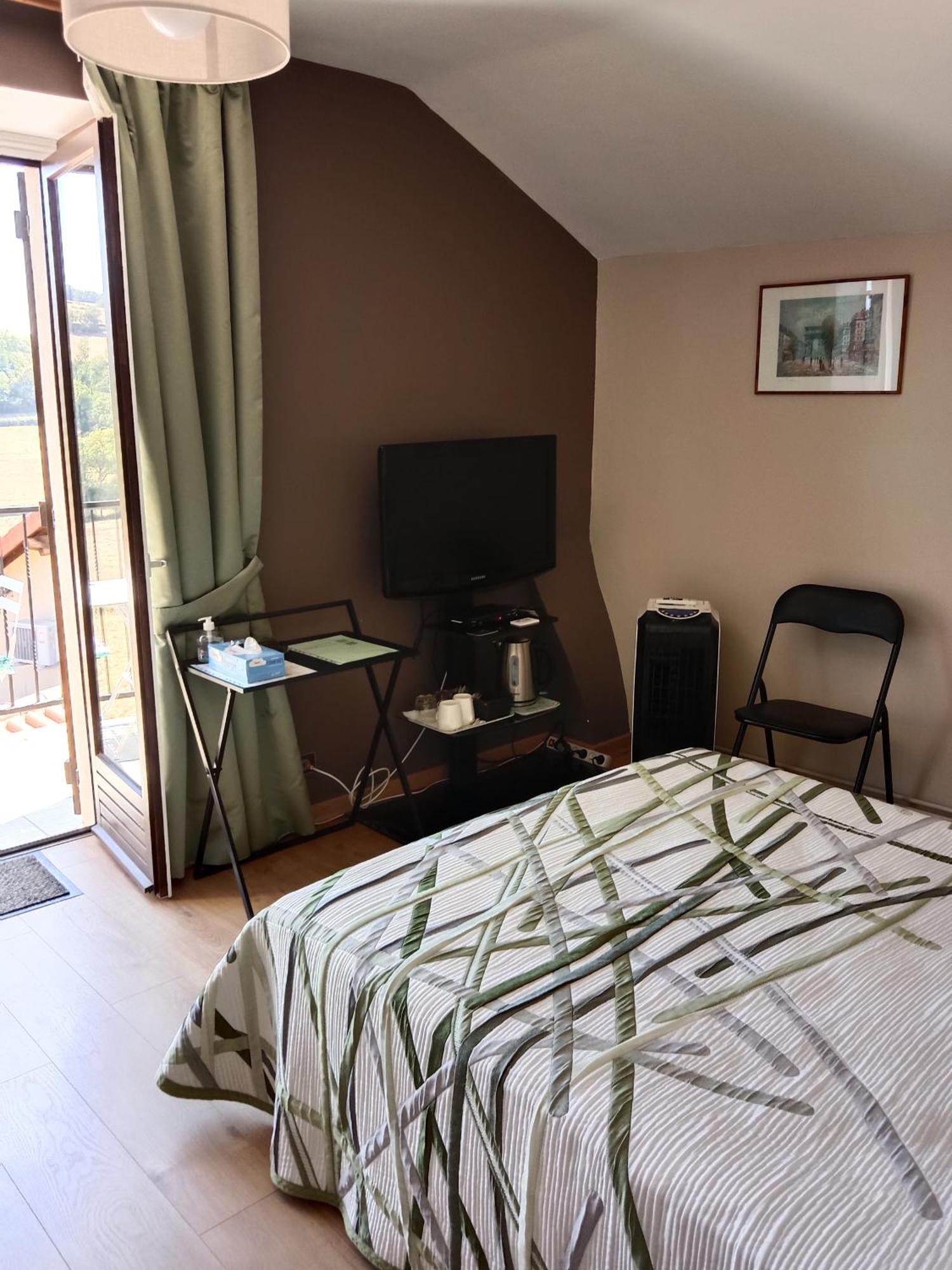 Bed and Breakfast L Olivier De St Leger Chateau  Esterno foto